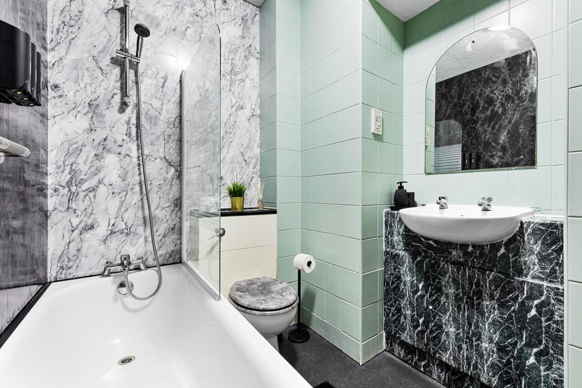 Elegant & Cozy Fbs Downtown Flat Lejlighed London Eksteriør billede